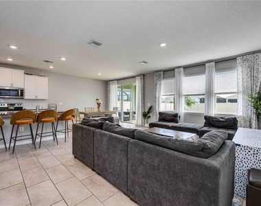 5329 Halewood Court - Photo Thumbnail 5