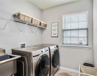 5329 Halewood Court - Photo Thumbnail 14