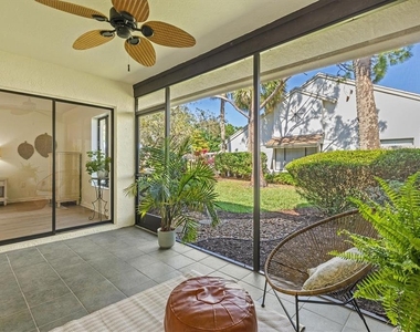 5354 Myrtle Wood - Photo Thumbnail 16