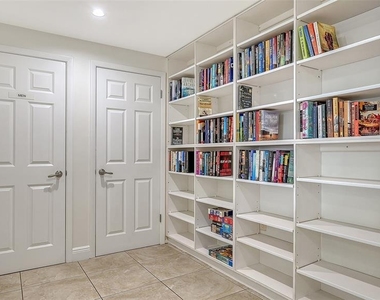 1 Benjamin Franklin Drive - Photo Thumbnail 54