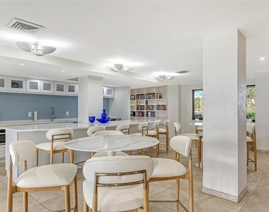 1 Benjamin Franklin Drive - Photo Thumbnail 55