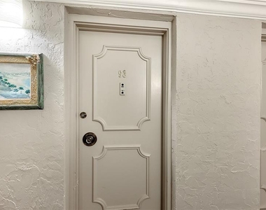 1 Benjamin Franklin Drive - Photo Thumbnail 4