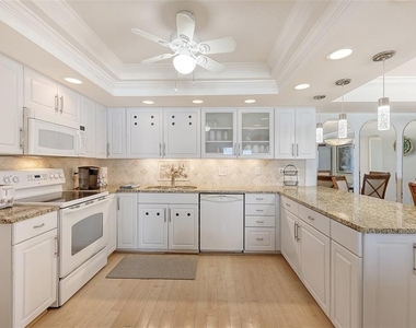1 Benjamin Franklin Drive - Photo Thumbnail 18