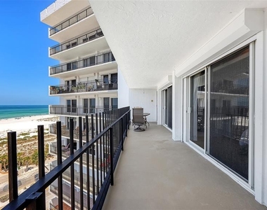1 Benjamin Franklin Drive - Photo Thumbnail 12