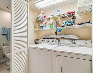 5734 Ashton Lake Drive - Photo Thumbnail 7
