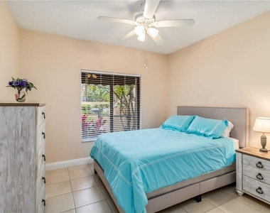5734 Ashton Lake Drive - Photo Thumbnail 13