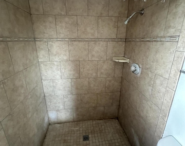 2901 Beachcomber Avenue - Photo Thumbnail 5