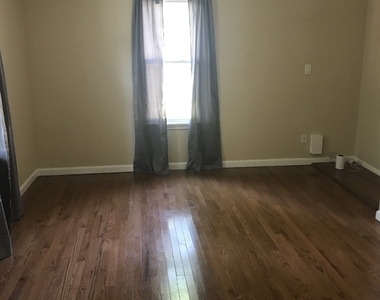 310 Connecticut Avenue - Photo Thumbnail 11