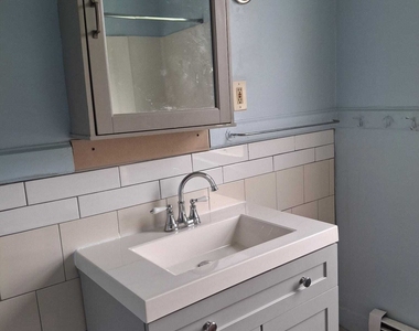 486 Wilson Street - Photo Thumbnail 6