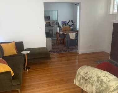 Courter Avenue - Photo Thumbnail 6
