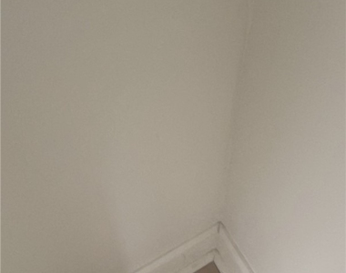 1615 Manhattan Street - Photo Thumbnail 15