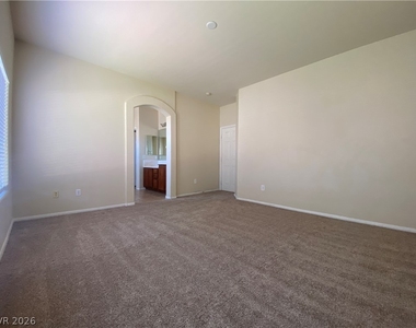 5980 Fidenza Avenue - Photo Thumbnail 31
