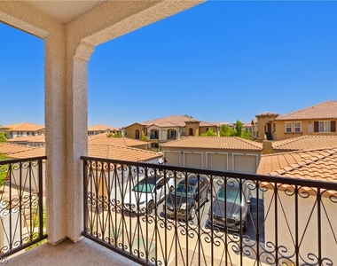 50 Aura De Blanco Street - Photo Thumbnail 13