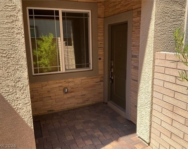 482 Daphne Terrace Street - Photo Thumbnail 6