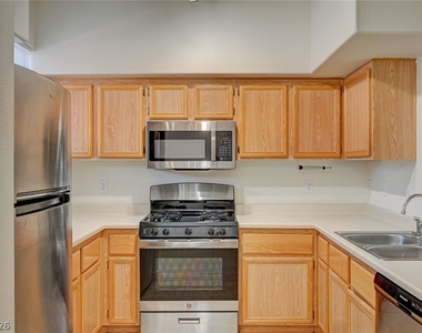9050 W Warm Springs Road - Photo Thumbnail 11