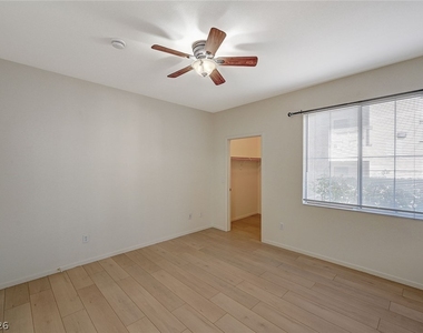 9050 W Warm Springs Road - Photo Thumbnail 22