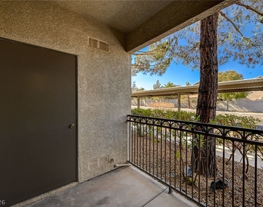 9050 W Warm Springs Road - Photo Thumbnail 17