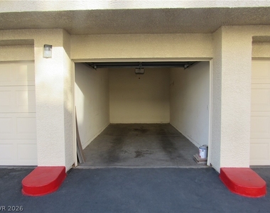 7115 S Durango Drive - Photo Thumbnail 2