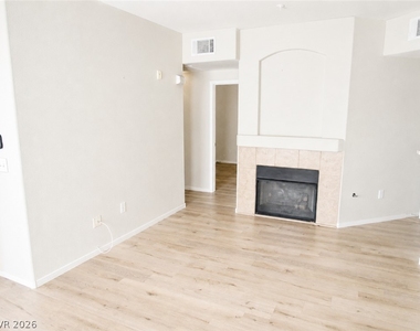 7115 S Durango Drive - Photo Thumbnail 10