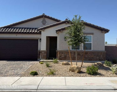 4717 Woodland Avenue - Photo Thumbnail 1