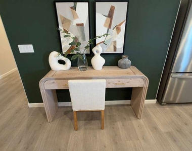 4717 Woodland Avenue - Photo Thumbnail 28