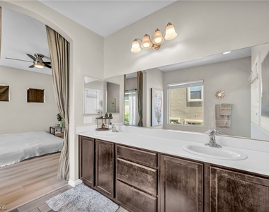6777 Byron Bay Court - Photo Thumbnail 38