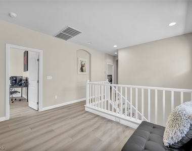 6777 Byron Bay Court - Photo Thumbnail 35