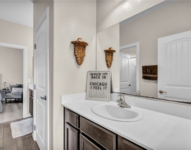 6777 Byron Bay Court - Photo Thumbnail 27
