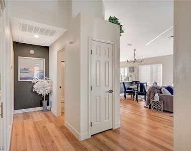 1808 Stablegate Avenue - Photo Thumbnail 21