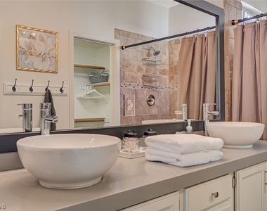 1808 Stablegate Avenue - Photo Thumbnail 15