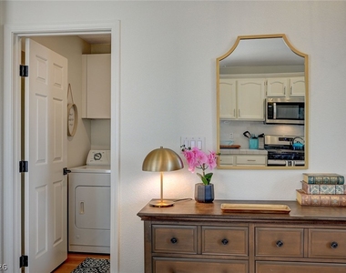 1808 Stablegate Avenue - Photo Thumbnail 47