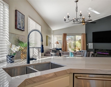 1808 Stablegate Avenue - Photo Thumbnail 5