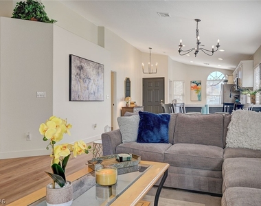 1808 Stablegate Avenue - Photo Thumbnail 35