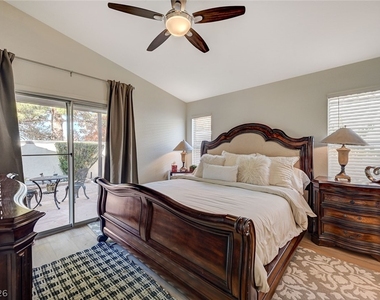1808 Stablegate Avenue - Photo Thumbnail 9