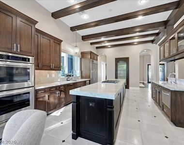 9500 Balatta Canyon Court - Photo Thumbnail 20