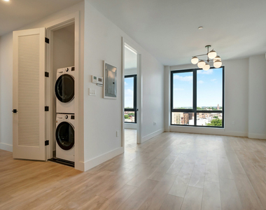 11 Herkimer Street - Photo Thumbnail 7