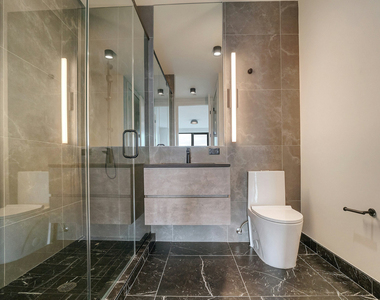 11 Herkimer Street - Photo Thumbnail 8