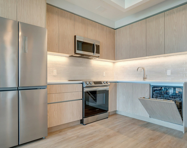 11 Herkimer Street - Photo Thumbnail 1