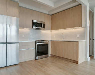 11 Herkimer Street - Photo Thumbnail 1
