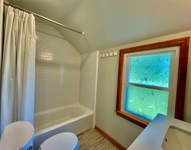 2727 Hall Street - Photo Thumbnail 35