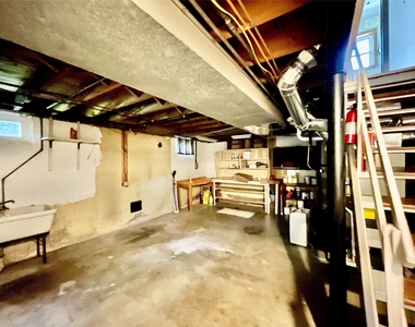 2727 Hall Street - Photo Thumbnail 31