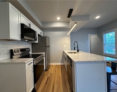 128 Caroline Avenue - Photo Thumbnail 29