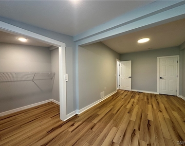 128 Caroline Avenue - Photo Thumbnail 10