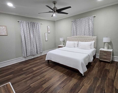 402 Meriwether Street - Photo Thumbnail 17