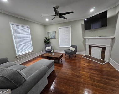 402 Meriwether Street - Photo Thumbnail 19