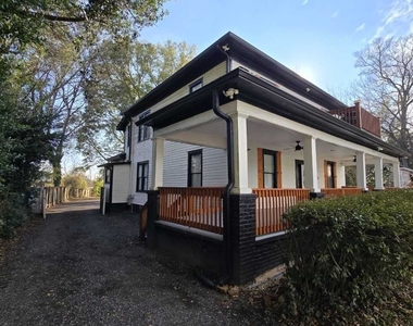 402 Meriwether Street - Photo Thumbnail 1