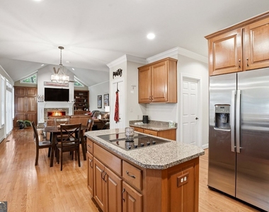 1279 Quail Cove Drive - Photo Thumbnail 5