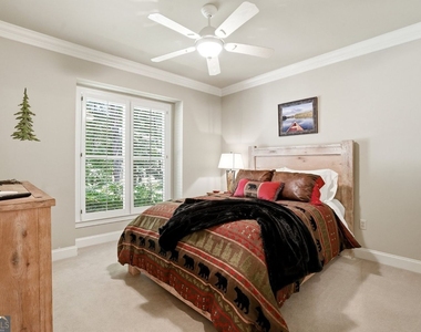 1279 Quail Cove Drive - Photo Thumbnail 18