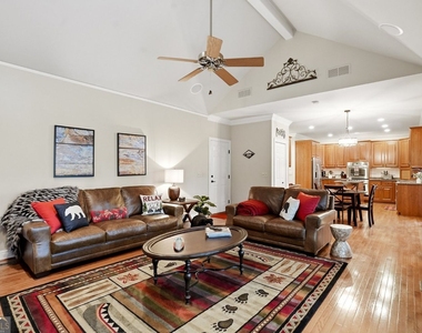 1279 Quail Cove Drive - Photo Thumbnail 7