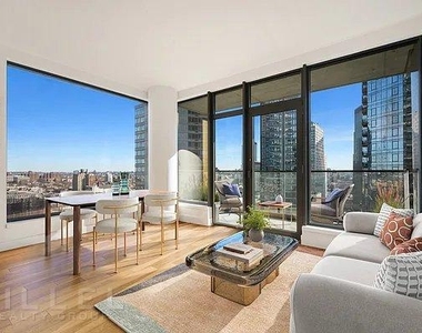Rockwell Pl - Photo Thumbnail 1